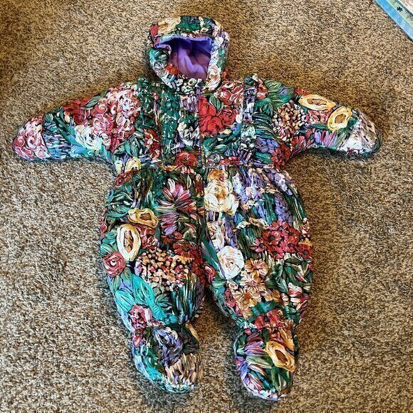 Vintage colorful floral baby girl snowsuit bunting - Picture 1 of 3
